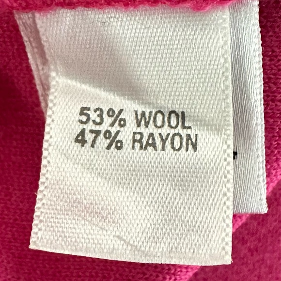 St. John Knit Fuscia Pink Skirt Suit Women’s 10 - Picture 11 of 16